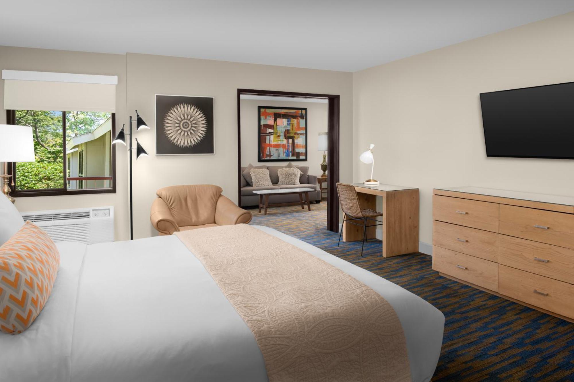 Ashland Hills Hotel & Suites מראה חיצוני תמונה